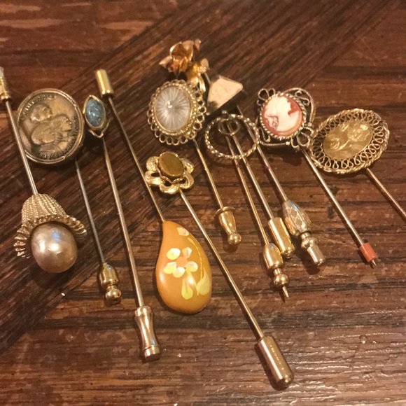 Vintage Jewelry - Lot of 11 vintage stick pins